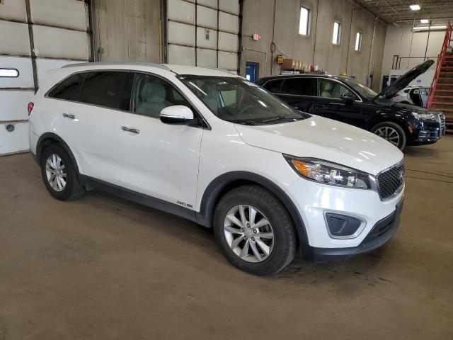 Photo 4 from auction – 2016 KIA SORENTO LX with VIN 5XYPGDA52GG025269