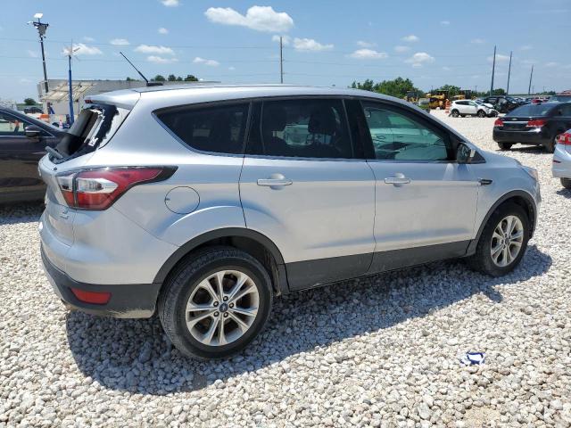 Photo 3 from auction – 2017 FORD ESCAPE SE with VIN 1FMCU0G94HUB04352