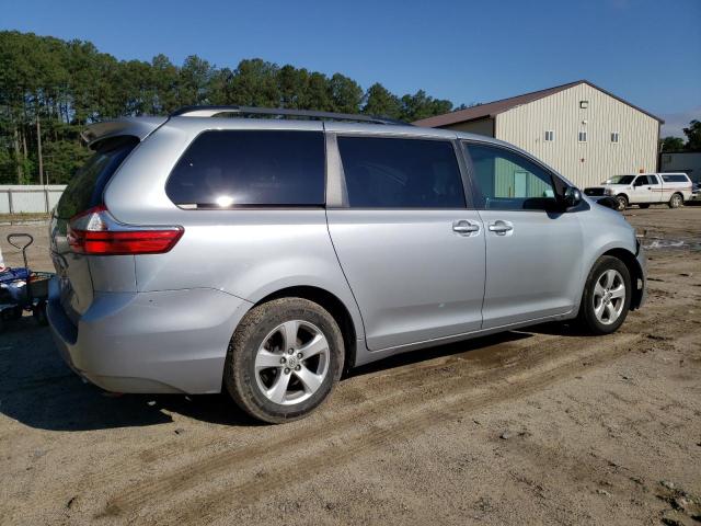 Photo 3 from auction – 2015 TOYOTA SIENNA LE with VIN 5TDKK3DC6FS614677