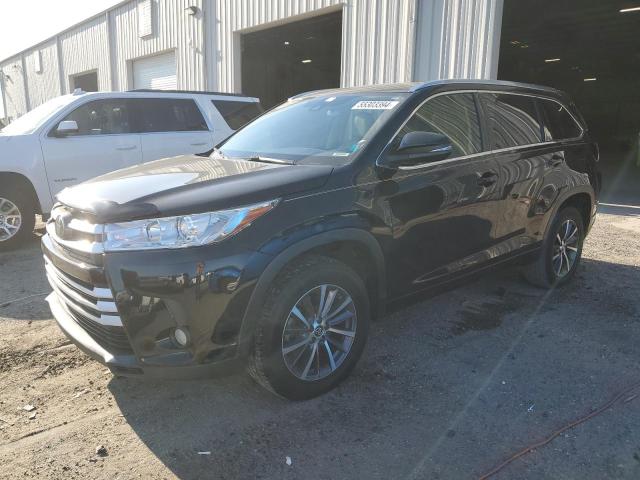 TOYOTA HIGHLANDER 2017 with VIN 5TDKZRFH8HS517989 - Photo from auction
