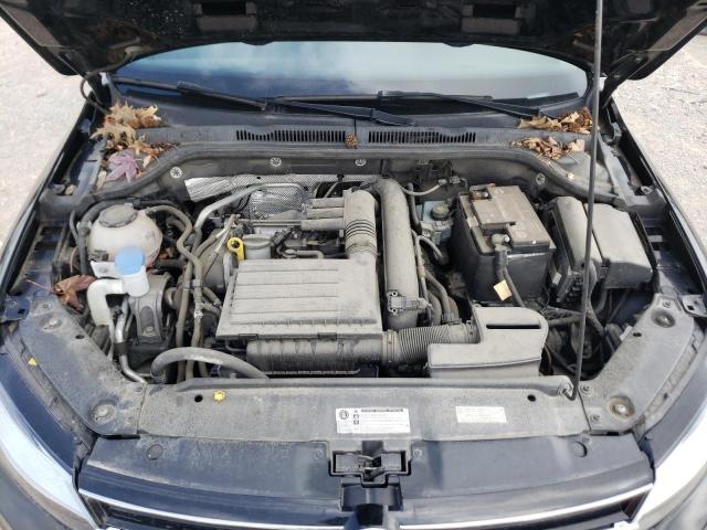 Photo 11 from auction – 2018 VOLKSWAGEN JETTA S with VIN 3VW2B7AJ3JM248077