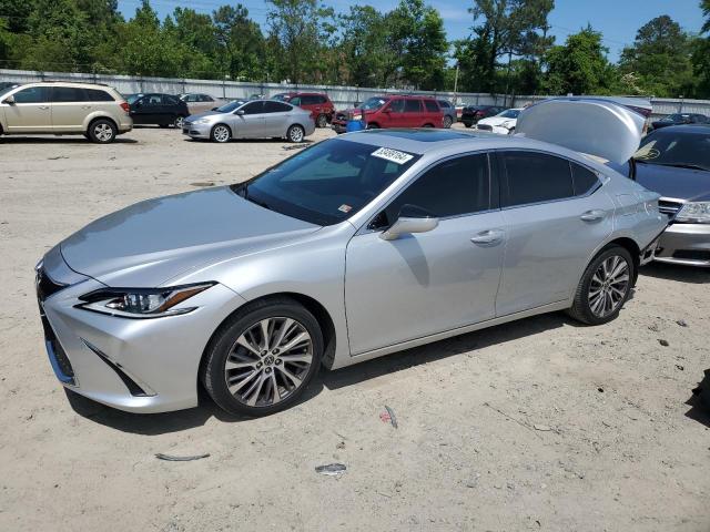 LEXUS ES 350 2019 with VIN 58ABZ1B1XKU008956 - Photo from auction