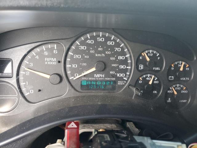 Photo 9 from auction – 2002 CHEVROLET SILVERADO with VIN 1GCEC14V92Z197080