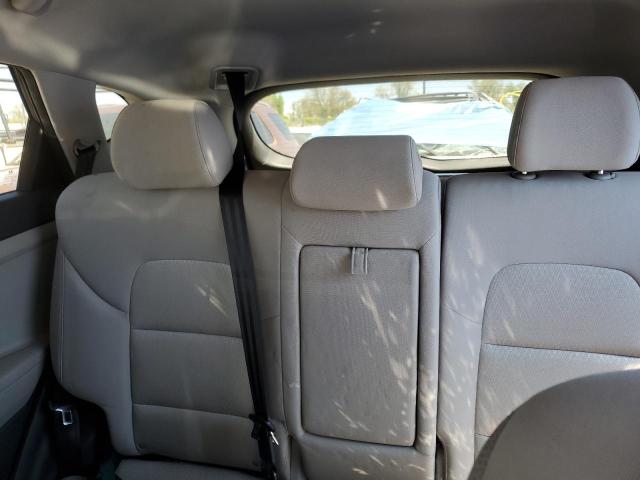 Photo 10 from auction – 2017 HYUNDAI TUCSON LIM with VIN KM8J3CA28HU468605
