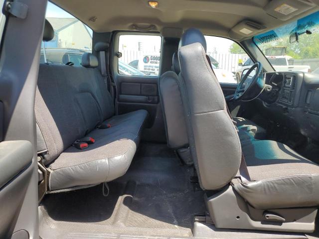 Photo 10 from auction – 2002 CHEVROLET SILVERADO with VIN 2GCEC19W021261081