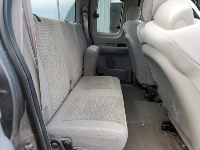 Photo 10 from auction – 2002 FORD F150 with VIN 2FTRX17L72CA74746