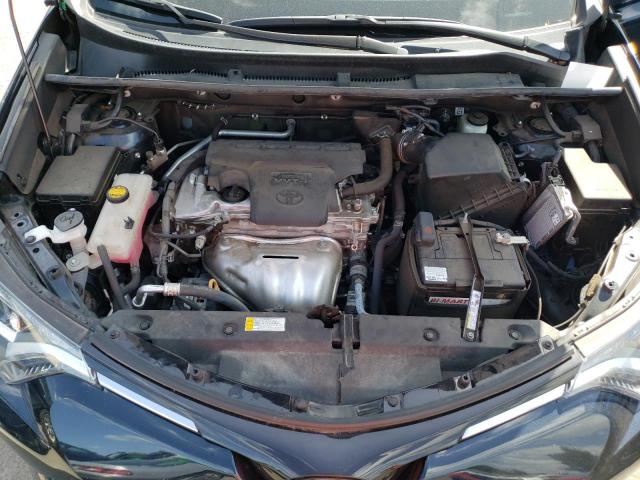 Photo 11 from auction – 2017 TOYOTA RAV4 LE with VIN 2T3BFREV3HW560862