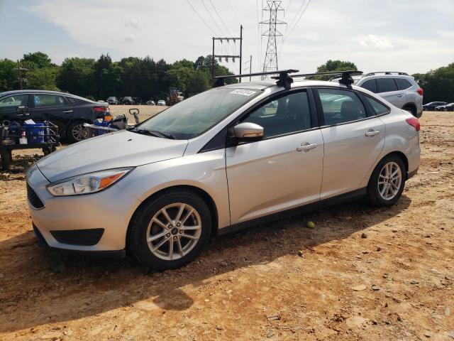 FORD FOCUS SE 2015 with VIN 1FADP3FE4FL273280 - Photo from auction
