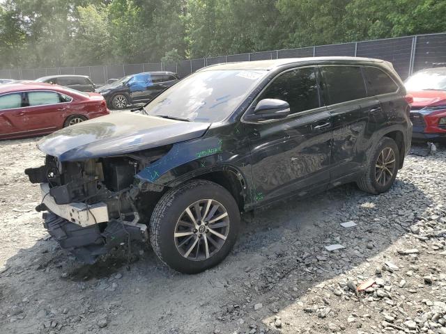 TOYOTA HIGHLANDER 2017 with VIN 5TDJZRFH8HS457515 - Photo from auction