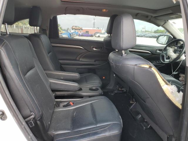 صورة رقم 11 من المزاد - 2015 TOYOTA HIGHLANDER مع VIN 5TDYKRFH3FS105698