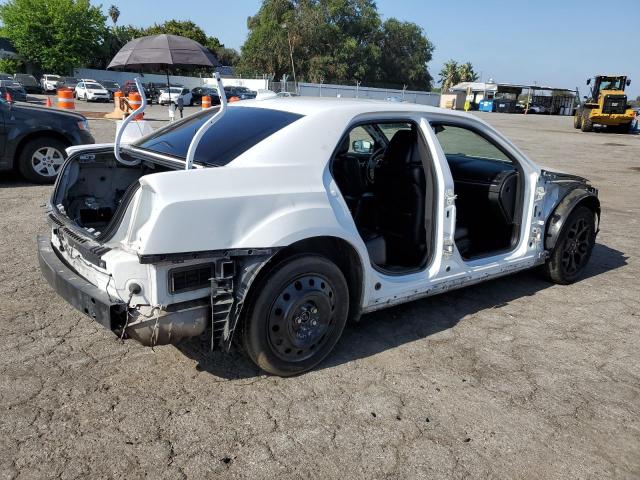 Photo 3 from auction – 2019 CHRYSLER 300 S with VIN 2C3CCAGG5KH542663