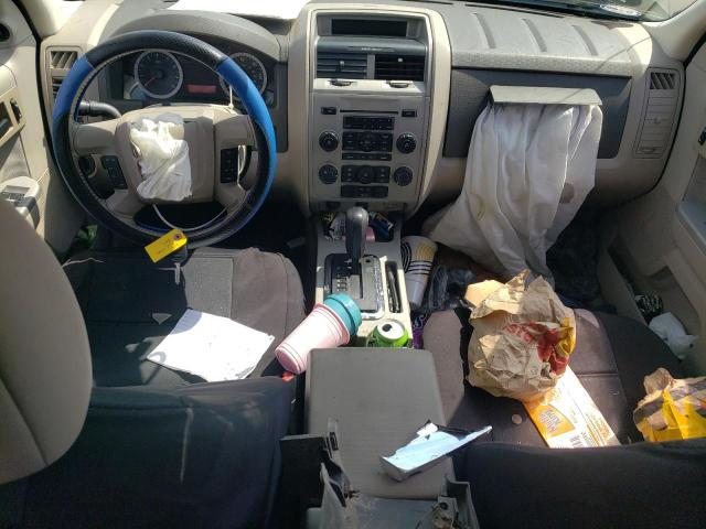 Photo 8 from auction – 2010 FORD ESCAPE XLT with VIN 1FMCU9D7XAKC72540