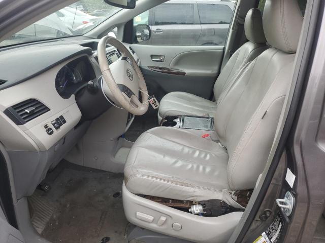 Photo 7 from auction – 2014 TOYOTA SIENNA XLE with VIN 5TDDK3DC9ES078721