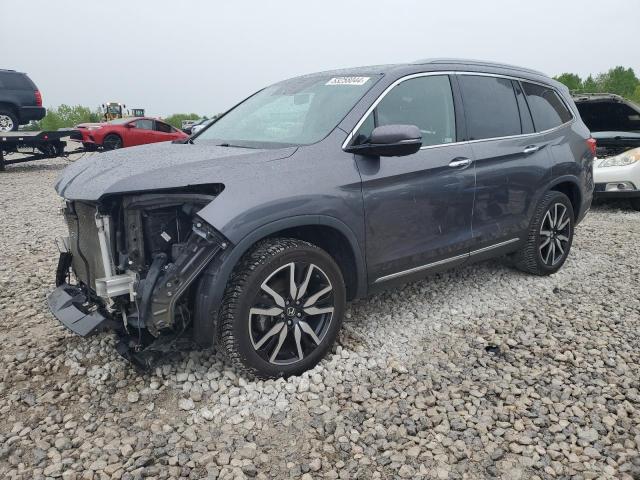 HONDA PILOT TOUR 2019 with VIN 5FNYF6H65KB082132 - Photo from auction