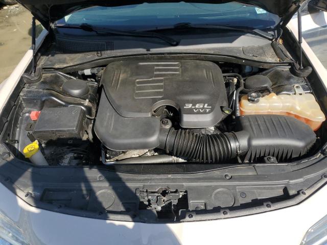 Photo 11 from auction – 2016 CHRYSLER 300 with VIN 2C3CCAAG7GH311232