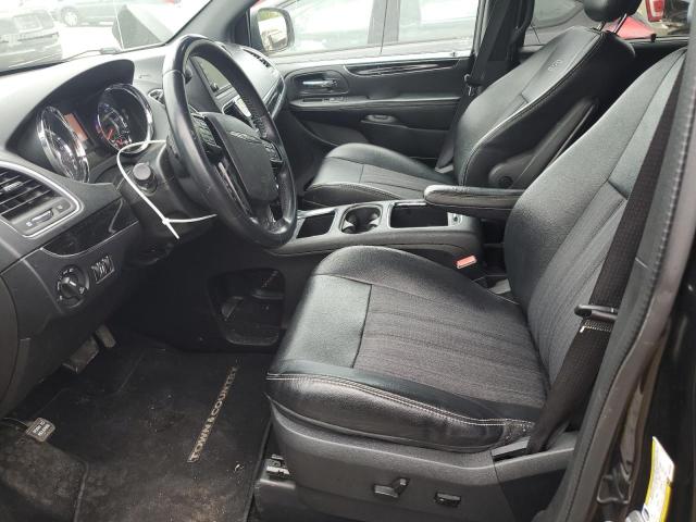 Photo 7 from auction – 2015 CHRYSLER TOWN & COU with VIN 2C4RC1HG3FR505986