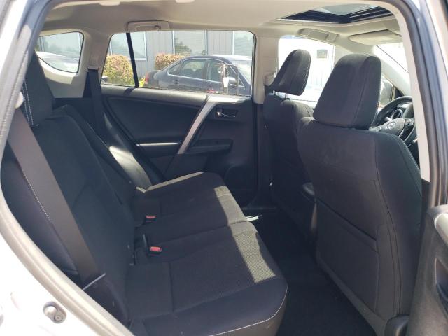Photo 11 from auction – 2017 TOYOTA RAV4 XLE with VIN 2T3RFREV7HW587917