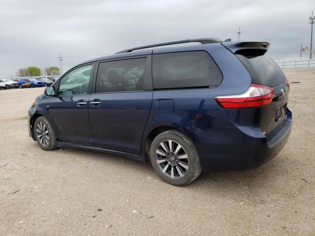 Photo 2 from auction – 2018 TOYOTA SIENNA XLE with VIN 5TDDZ3DC9JS194720