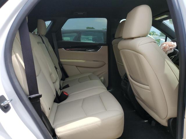 Photo 11 from auction – 2017 CADILLAC XT5 with VIN 1GYKNARSXHZ303535