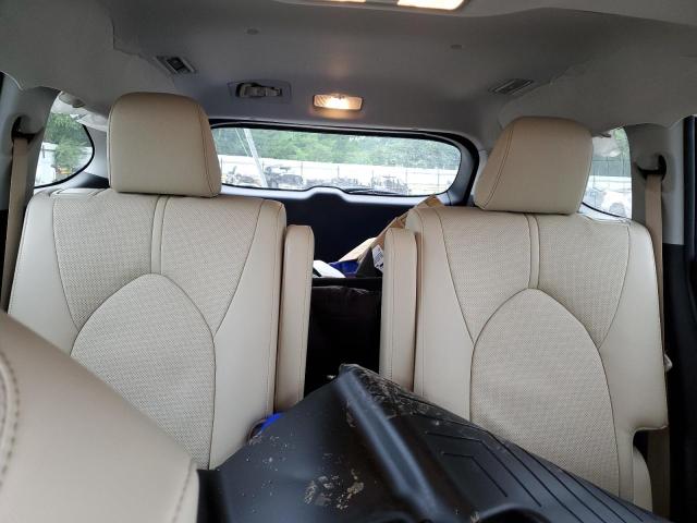 Photo 10 from auction – 2022 TOYOTA HIGHLANDER with VIN 5TDYZRAH3NS139562