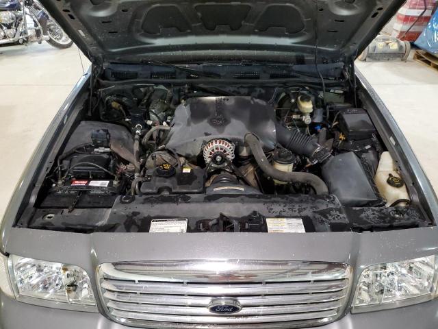 Photo 11 from auction – 1999 FORD CROWN VICT with VIN 2FAFP71W9XX209675