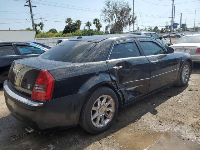 Photo 3 from auction – 2006 CHRYSLER 300C with VIN 2C3KA63H76H225390