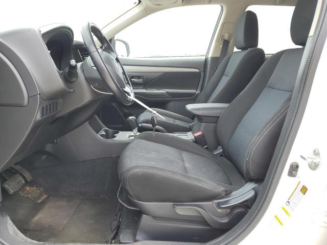 Photo 7 from auction – 2016 MITSUBISHI OUTLANDER with VIN JA4AZ3A31GZ038258