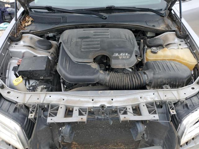 Photo 11 from auction – 2016 CHRYSLER 300 LIMITE with VIN 2C3CCAAG0GH164266