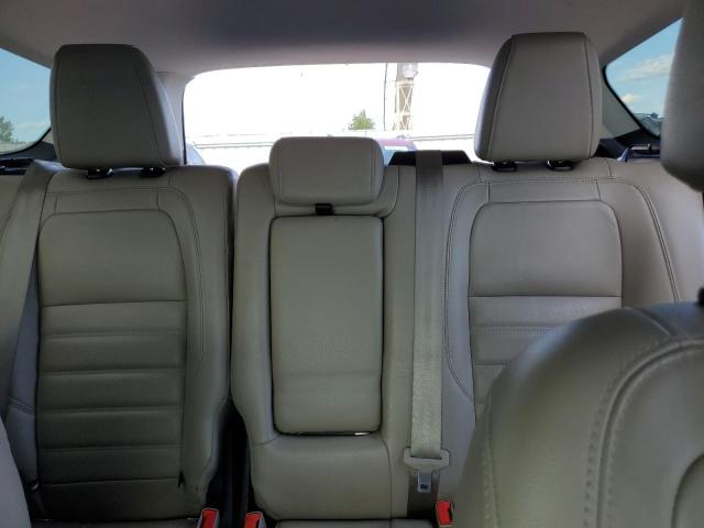 Photo 10 from auction – 2017 FORD ESCAPE SE with VIN 1FMCU9GDXHUC17571