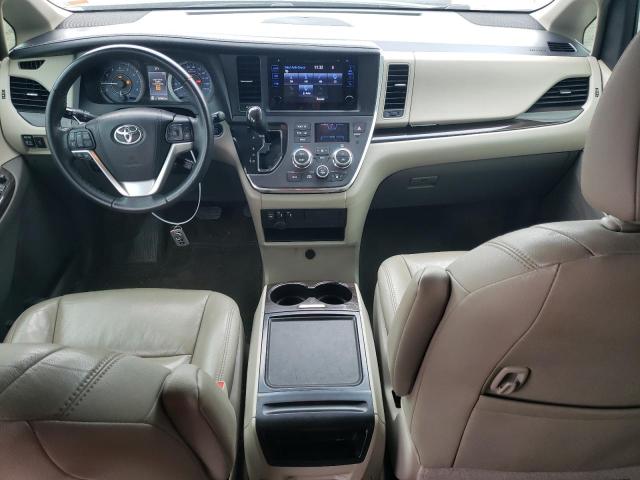 Photo 8 from auction – 2017 TOYOTA SIENNA XLE with VIN 5TDDZ3DC7HS179174