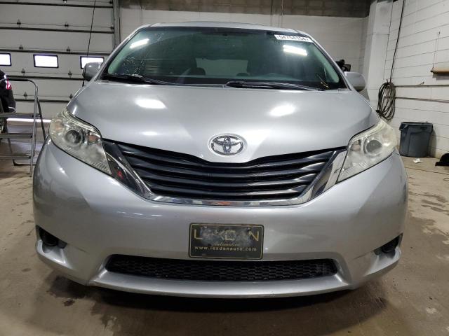 Photo 5 from auction – 2011 TOYOTA SIENNA LE with VIN 5TDKK3DC7BS058664