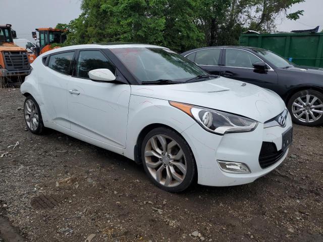 Photo 4 from auction – 2015 HYUNDAI VELOSTER with VIN KMHTC6AD3FU233389