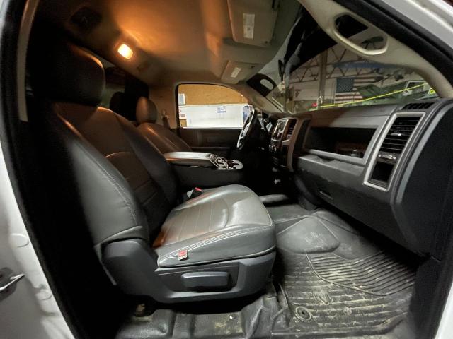 Photo 5 from auction – 2015 RAM 5500 with VIN 3C7WRMBL8FG653469