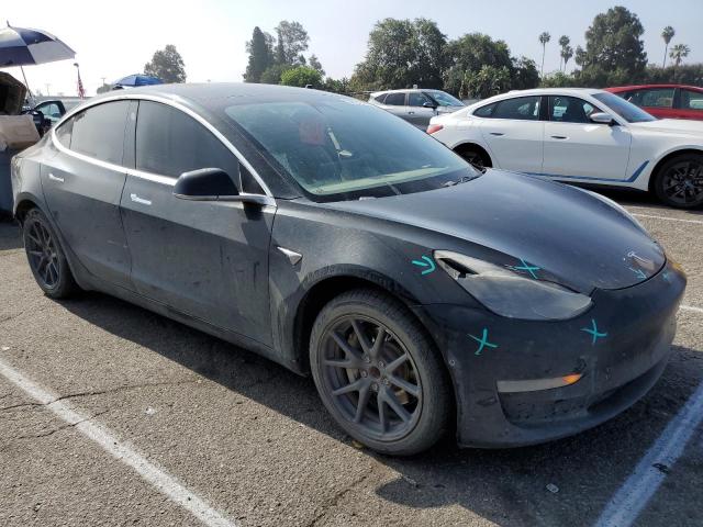 Photo 4 from auction – 2018 TESLA MODEL 3 with VIN 5YJ3E1EA9JF043230