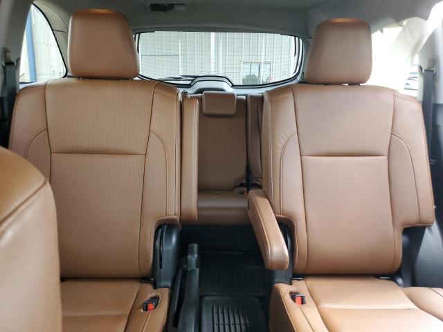 Photo 10 from auction – 2019 TOYOTA HIGHLANDER with VIN 5TDDZRFH8KS982384