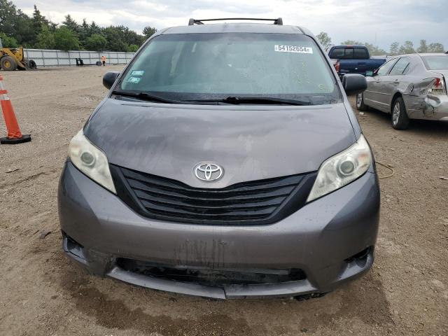 Photo 5 from auction – 2011 TOYOTA SIENNA with VIN 5TDZK3DC7BS154051