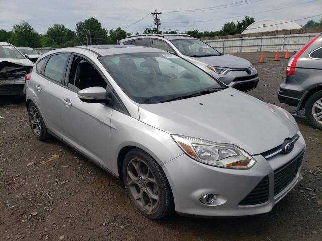 Photo 4 from auction – 2014 FORD FOCUS SE with VIN 1FADP3K23EL101929
