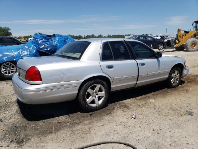Photo 3 from auction – 2003 FORD CROWN VICT with VIN 2FAFP74W13X152555
