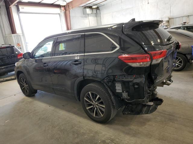 Photo 2 from auction – 2017 TOYOTA HIGHLANDER with VIN 5TDJZRFHXHS429389