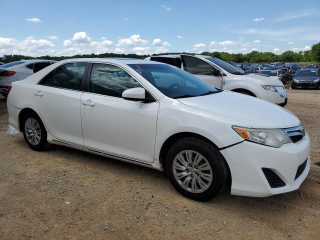 Photo 4 from auction – 2014 TOYOTA CAMRY with VIN 4T1BF1FK0EU302017