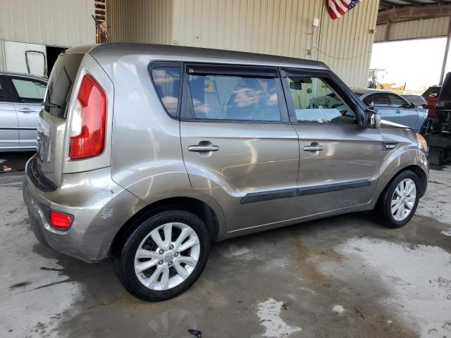 Photo 3 from auction – 2013 KIA SOUL with VIN KNDJT2A56D7551774
