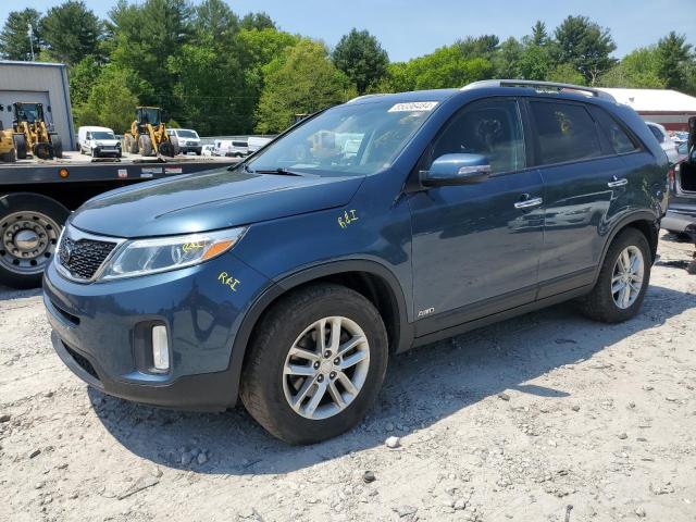 KIA SORENTO LX 2015 with VIN 5XYKTCA62FG604334 - Photo from auction