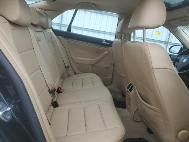 Photo 10 from auction – 2007 VOLKSWAGEN JETTA WOLF with VIN 3VWEF71K17M146148
