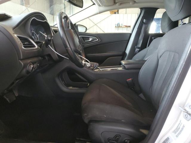 Photo 7 from auction – 2015 CHRYSLER 200 LIMITE with VIN 1C3CCCAB5FN537792