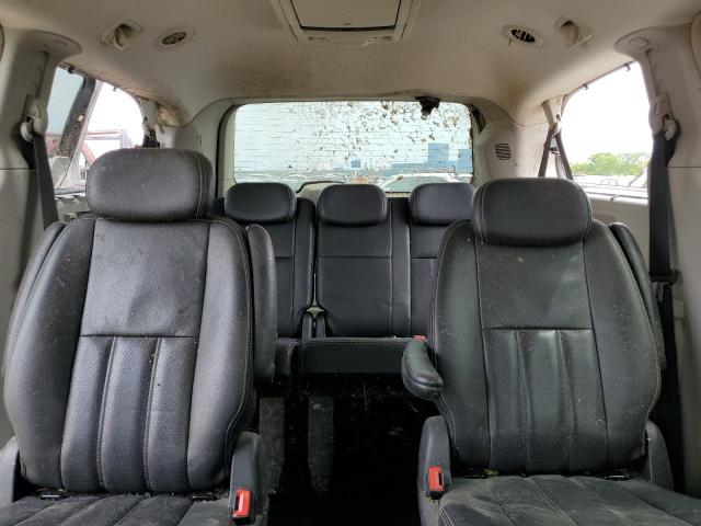 Photo 10 from auction – 2010 CHRYSLER TOWN & COU with VIN 2A4RR8DX8AR448376