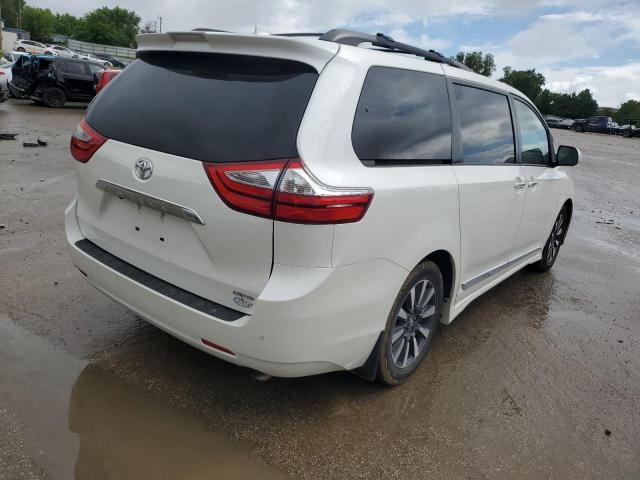 Photo 3 from auction – 2018 TOYOTA SIENNA XLE with VIN 5TDYZ3DC2JS916630