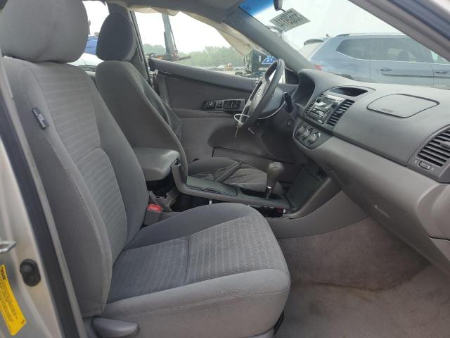 Photo 7 from auction – 2005 TOYOTA CAMRY LE with VIN 4T1BE30K65U035215
