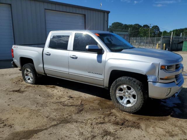 Photo 4 from auction – 2016 CHEVROLET SILVERADO with VIN 3GCUKREC7GG343722