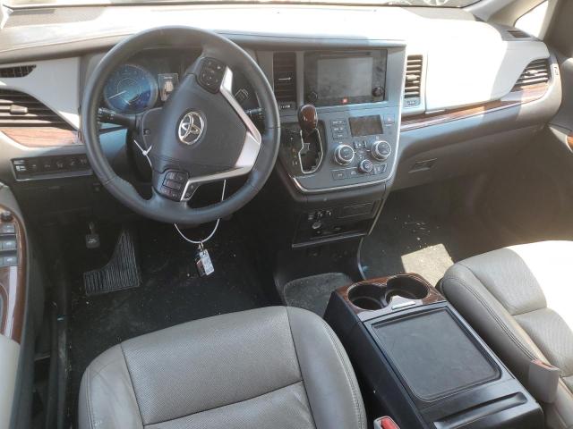 Photo 8 from auction – 2016 TOYOTA SIENNA XLE with VIN 5TDDK3DC3GS134235