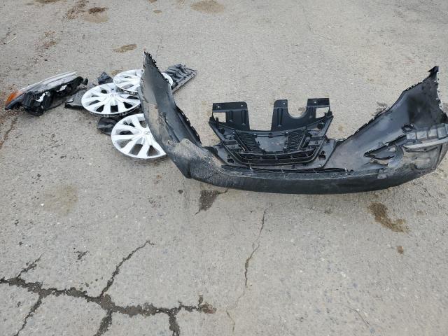 Photo 12 from auction – 2017 NISSAN ROGUE S with VIN JN8AT2MT8HW402468